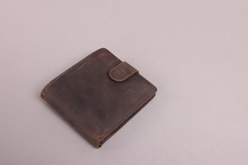 Personalised Engraved Rustic Brown Bifold Leather Wallet With Tab Coin Pocket